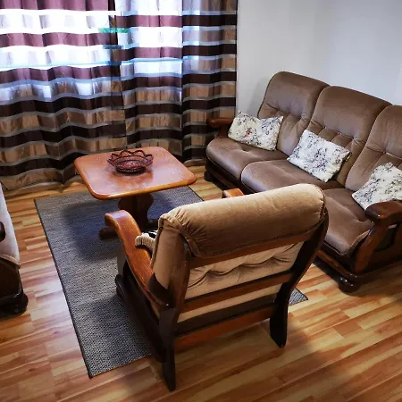 شقة Mate غيولا